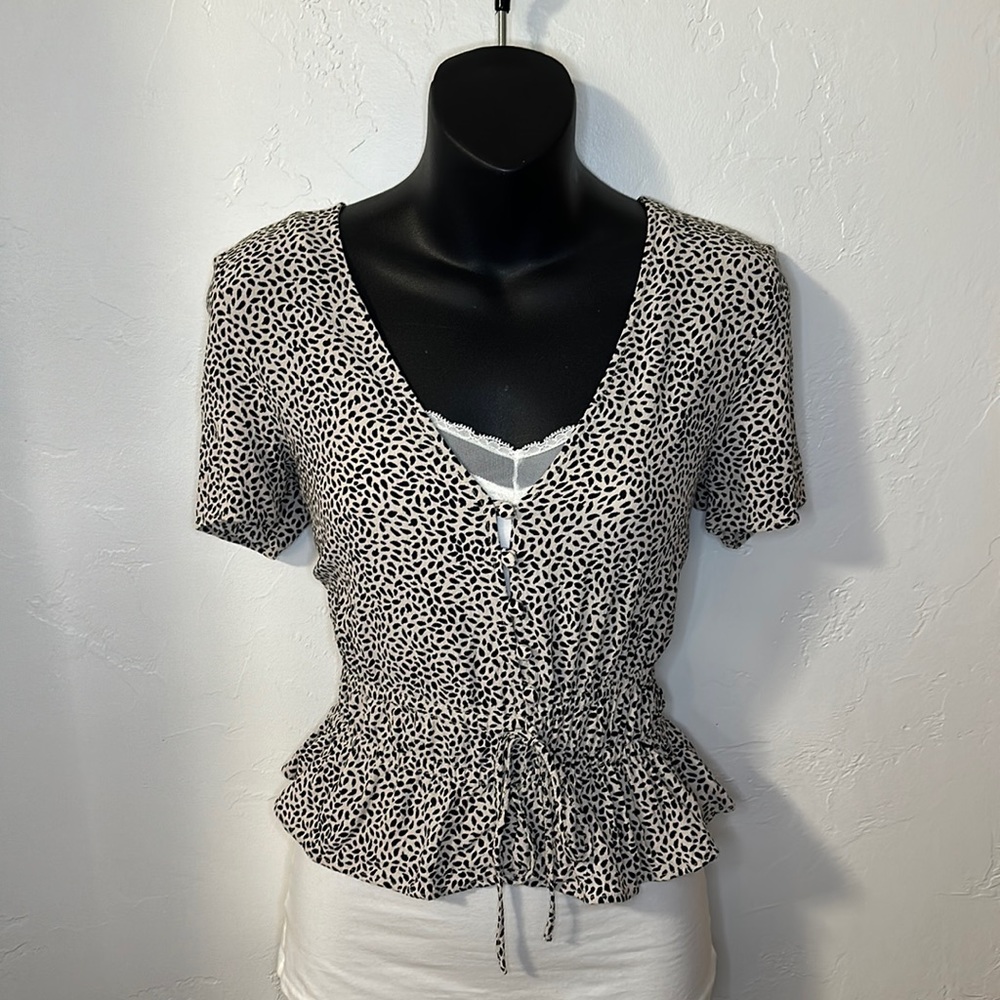 H&M leopard peplum style blouse 2